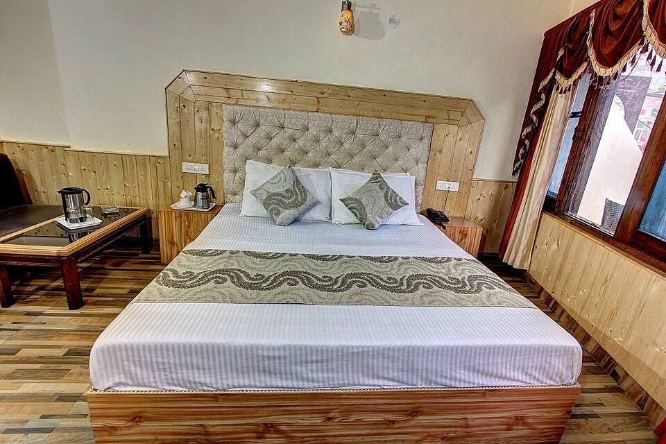 Hotel Highway Inn Standard Room 4