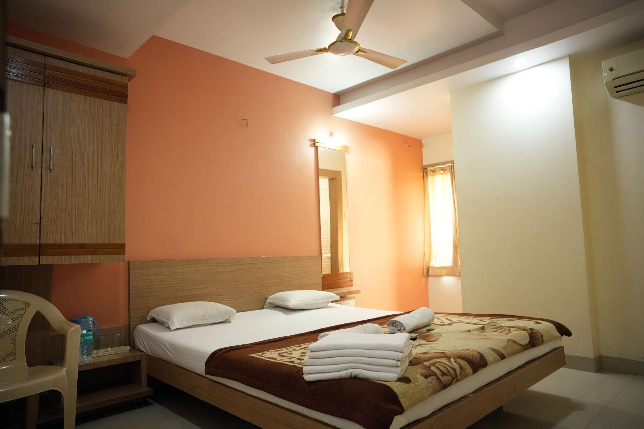 Standard Air Conditioning Room