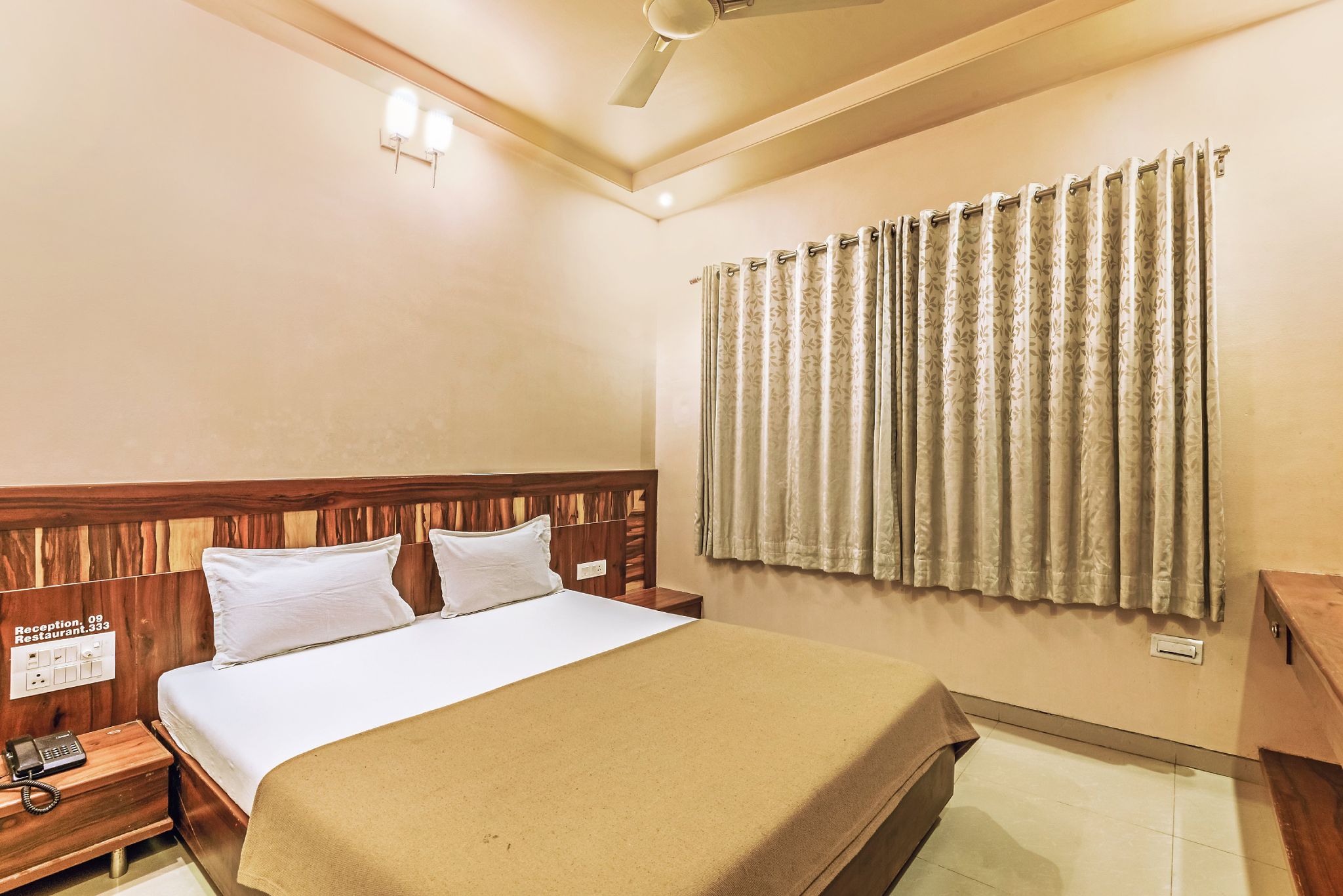 Hotel Sai Asara Double Bed Non Ac 13