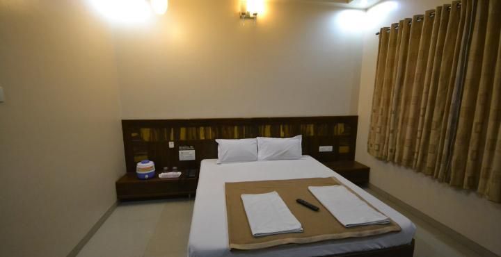 Hotel Sai Asara Double Bed Non Ac 5