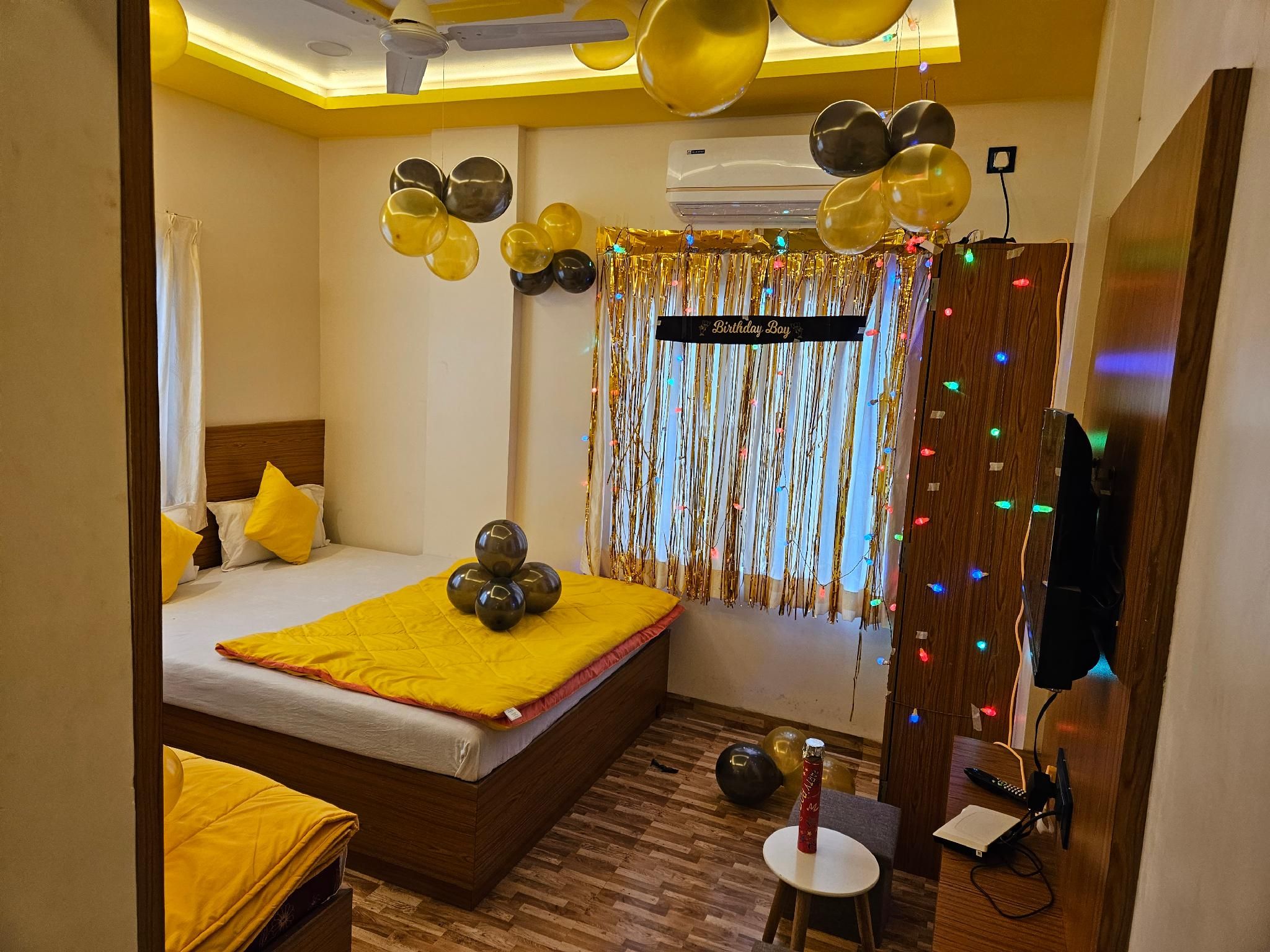 Hotel Sai Aishwarya Inn Executive Triple Room 2