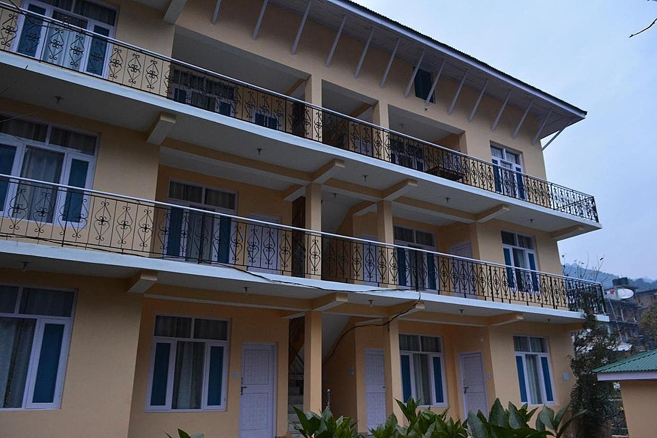 Hotel Ambika Bliss Manali