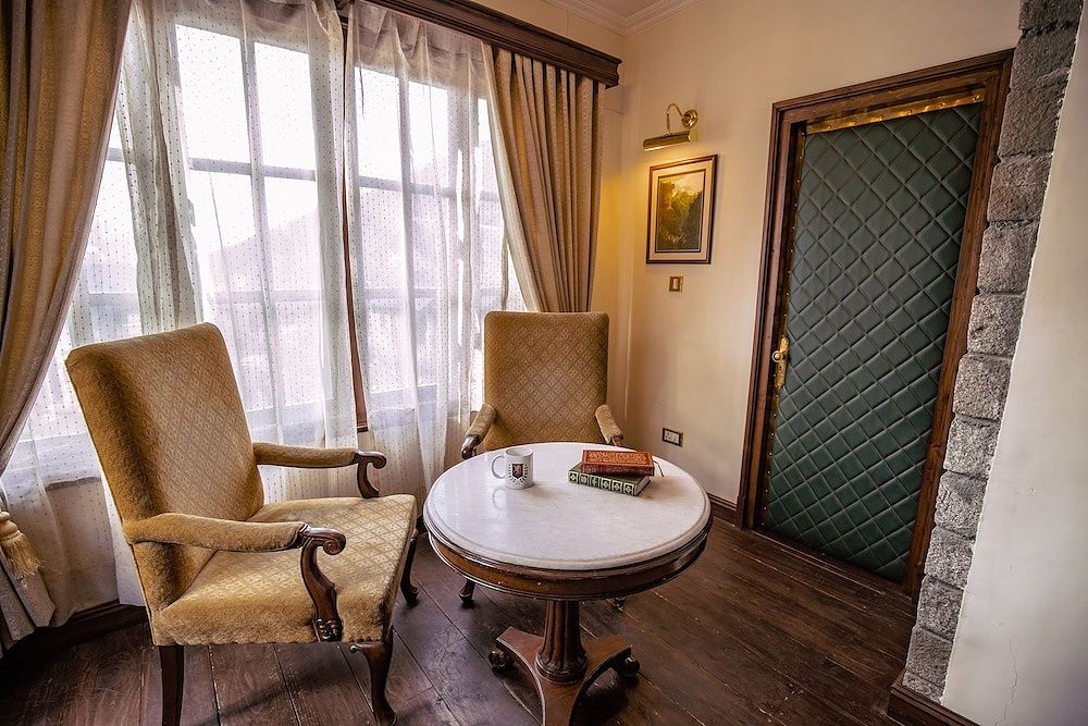 The Himalayan Room (Run of the house) 5