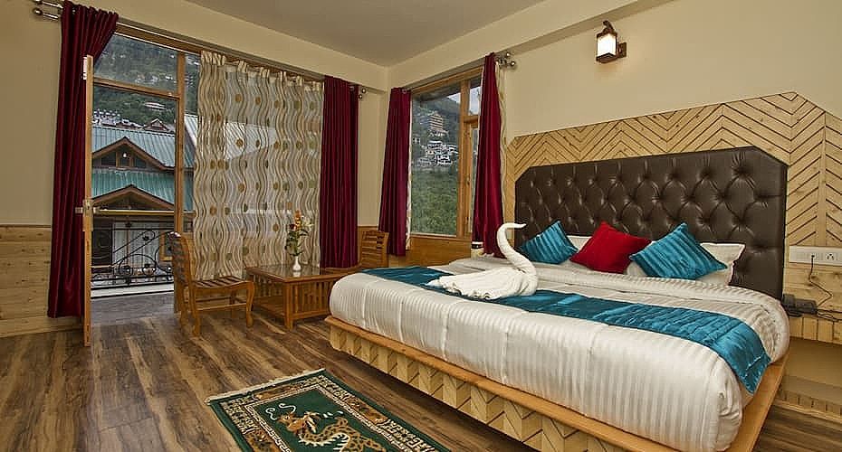 Honey Suite Private balcony
