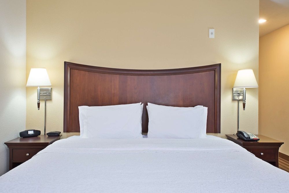 Room, 1 King Bed, Accessible, Non Smoking (Hearing)