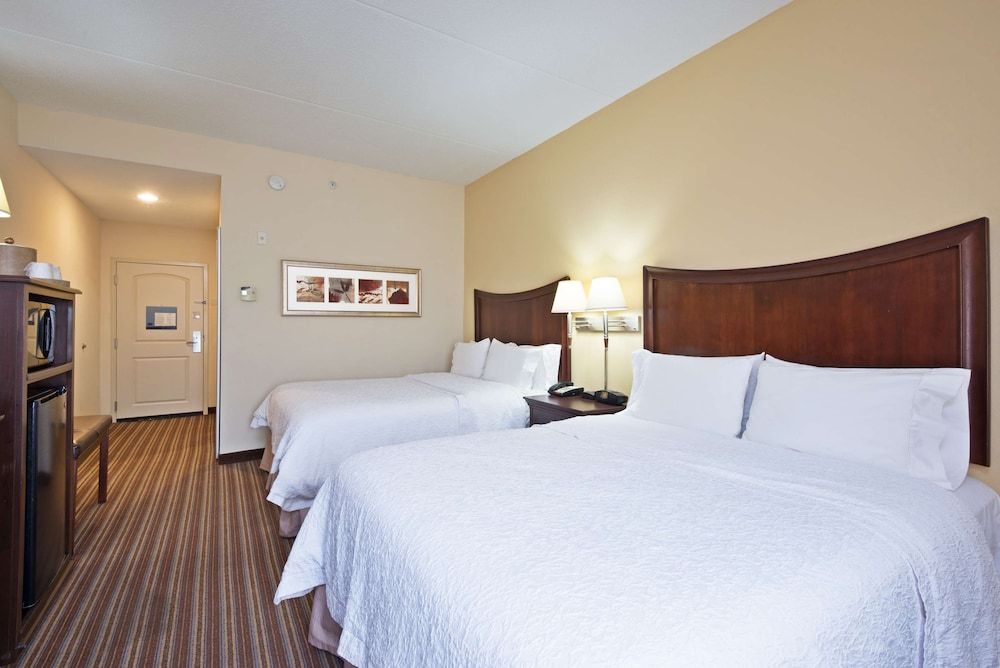 Room, 2 Queen Beds, Non Smoking
