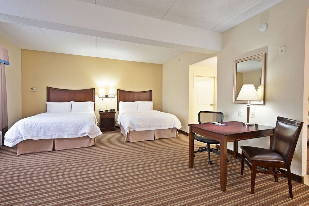 Studio Suite, Non Smoking (2 Queen Beds with Sofa bed)