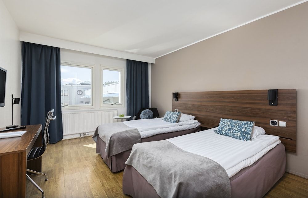 Apple Hotel Twin Plus 2