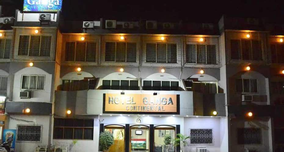 Deluxe Four Bedded Room