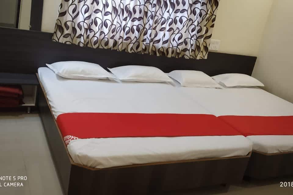 Double Bed AC Room