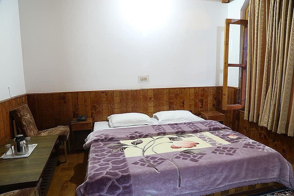 The Dragon Inn Standard Room