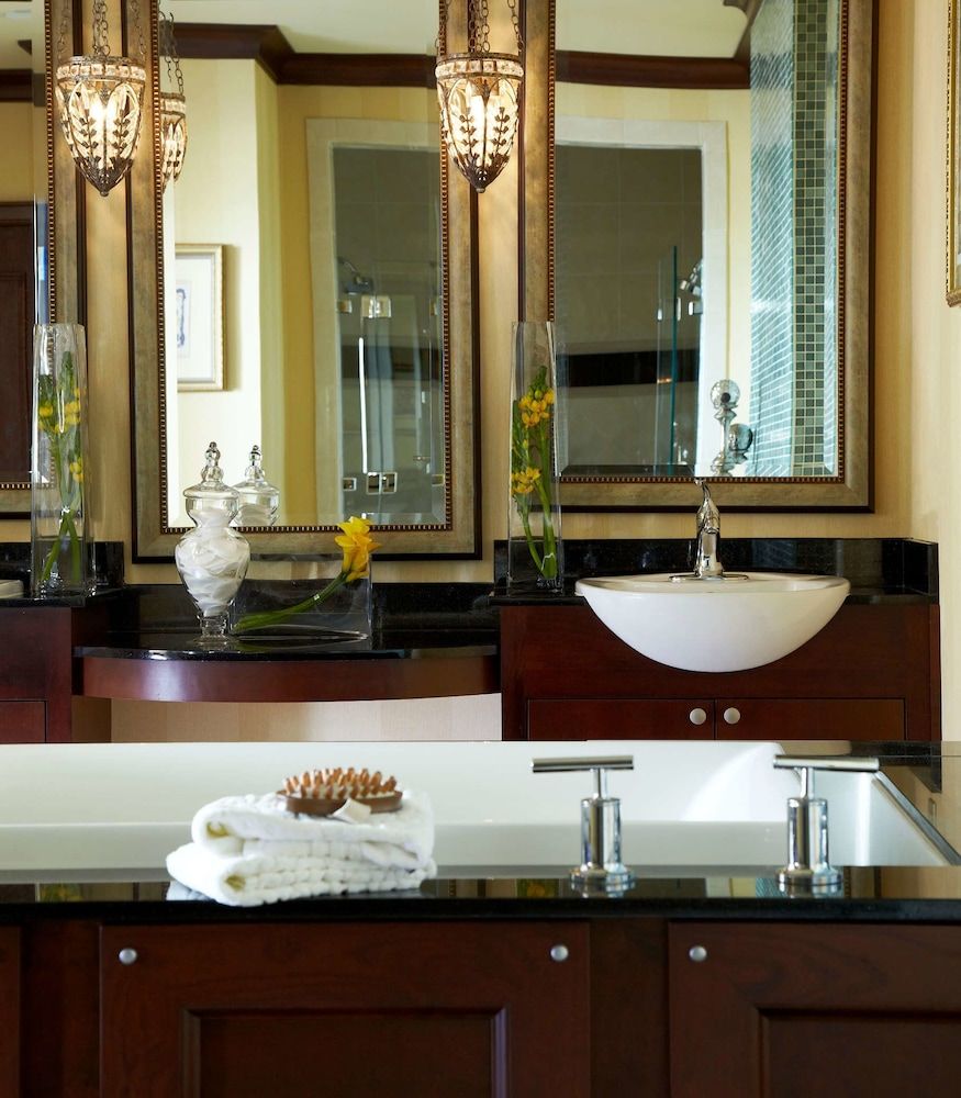 Executive Suite, 1 Bedroom (Mobility Accessible, Tub)