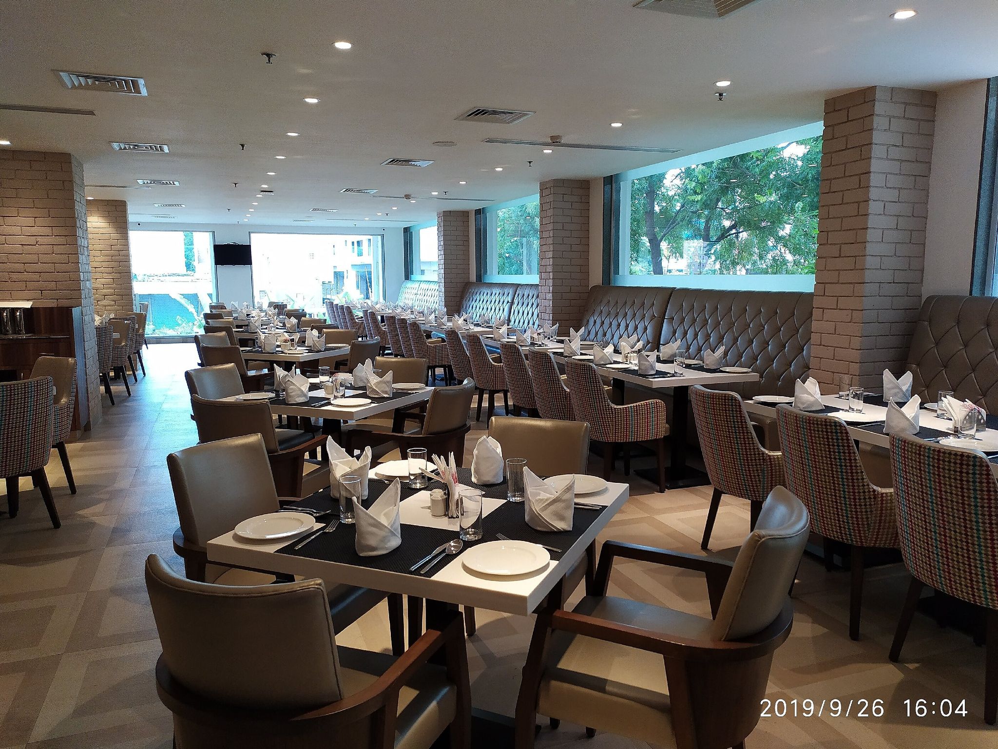 Food & Dining