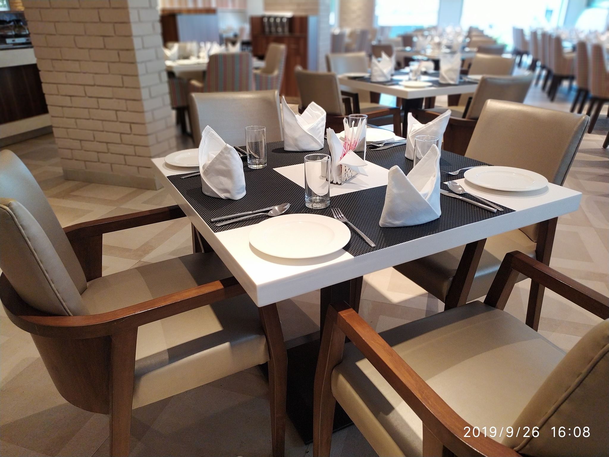 Food & Dining