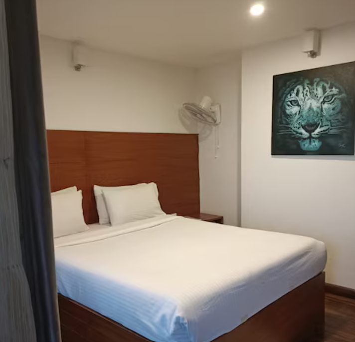 Compact Double Room