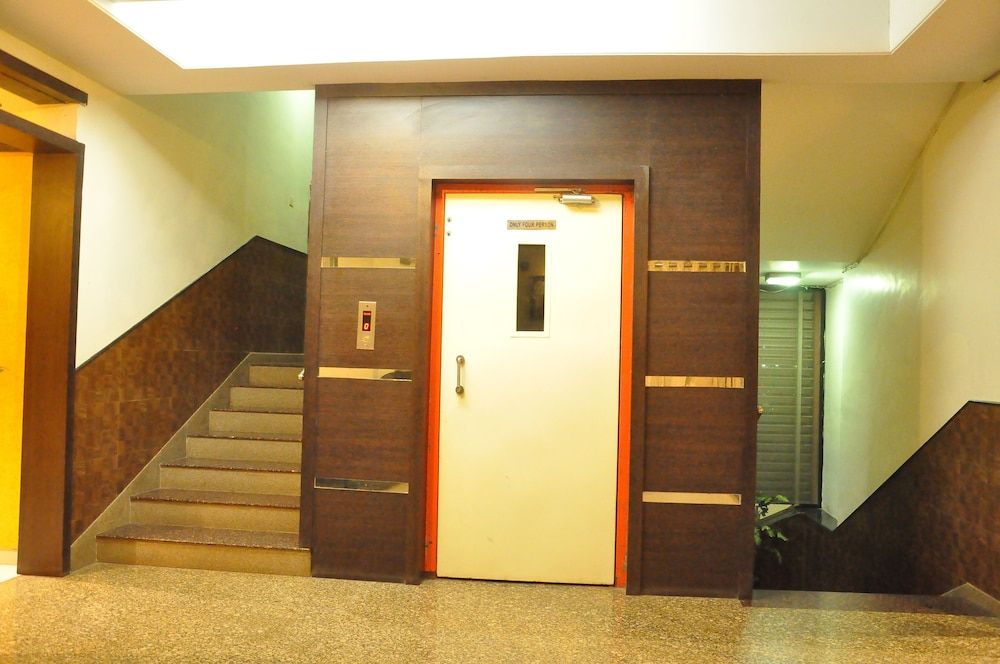 Check-in Check-out Kiosk