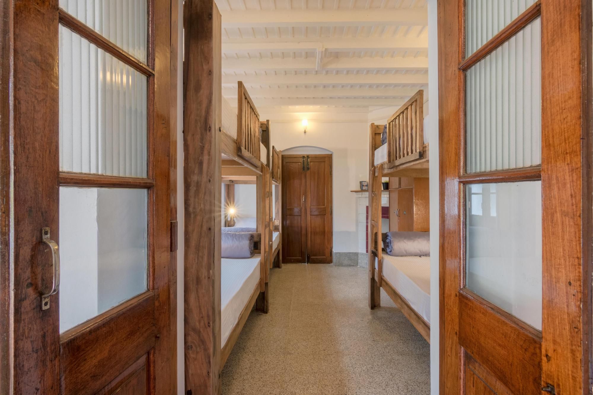 1 Person in 4-Bed Dormitory with Shared Bathroom - Mixed