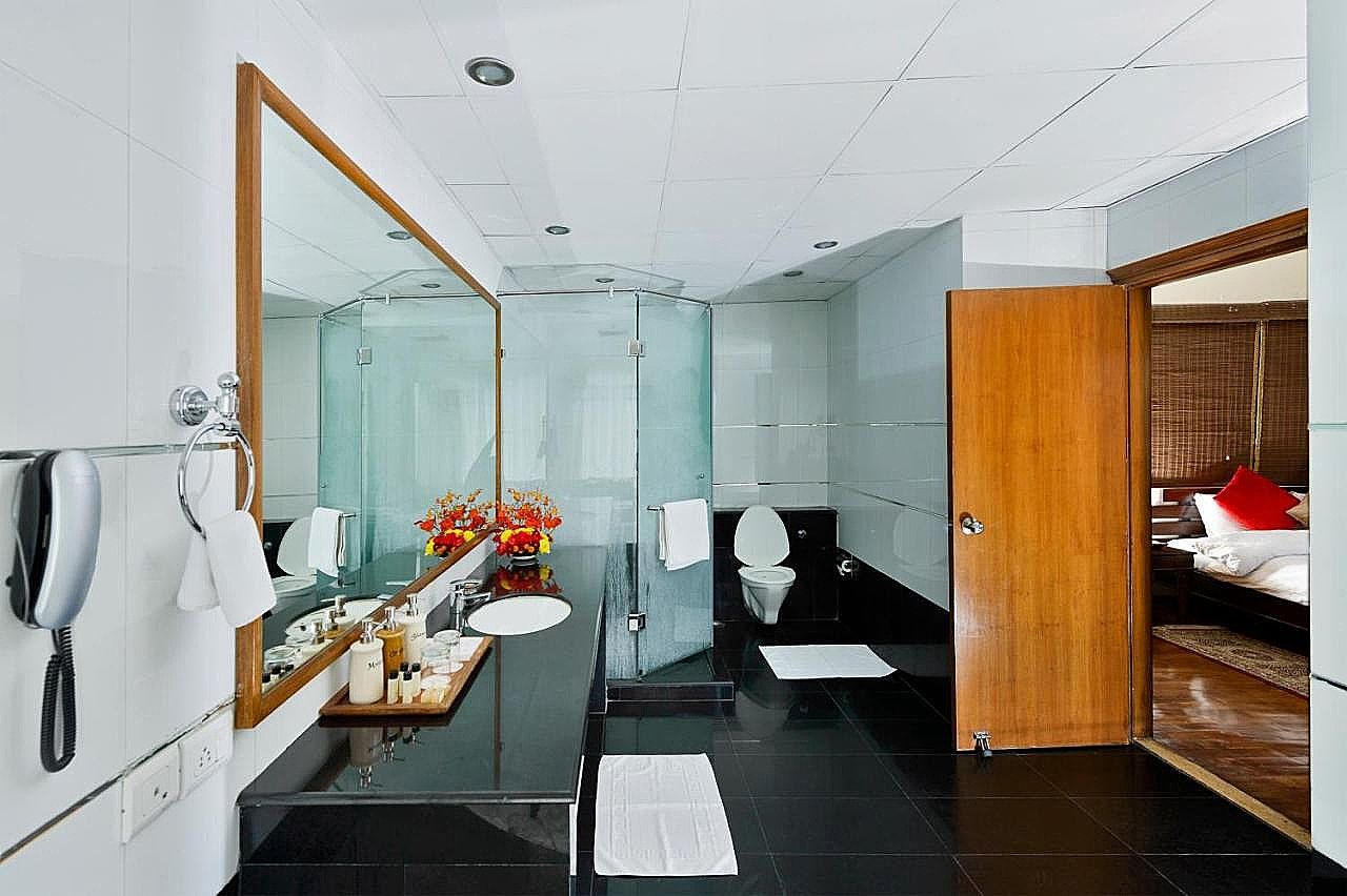 Deluxe River/Glacier