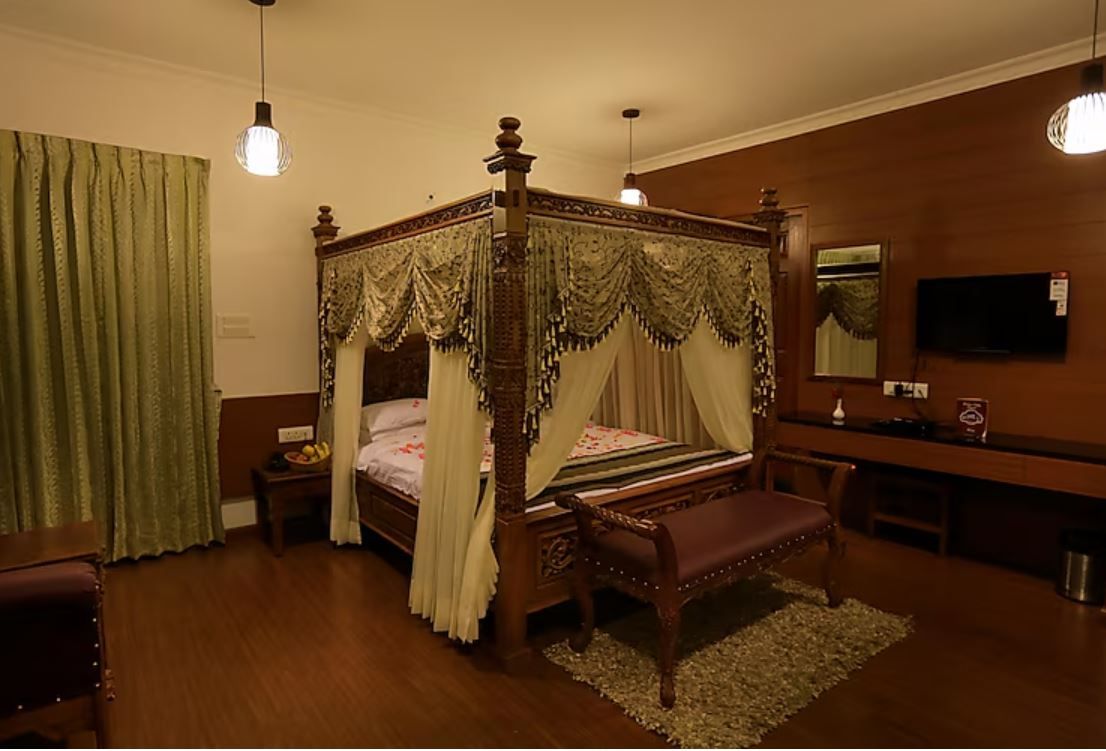 Suite Room With Mountain View