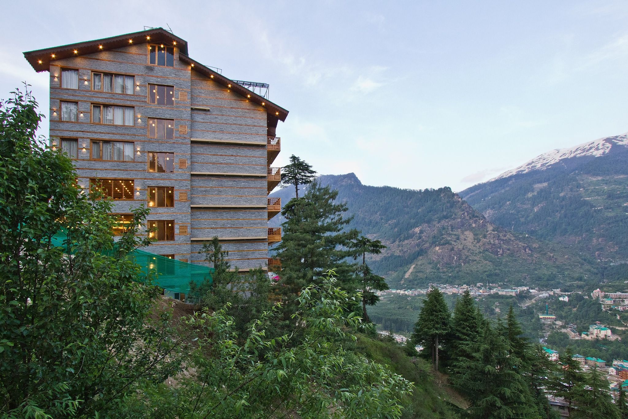 The Holiday Villa Resorts & Spa ( A Centrally Heated & Air cooled )