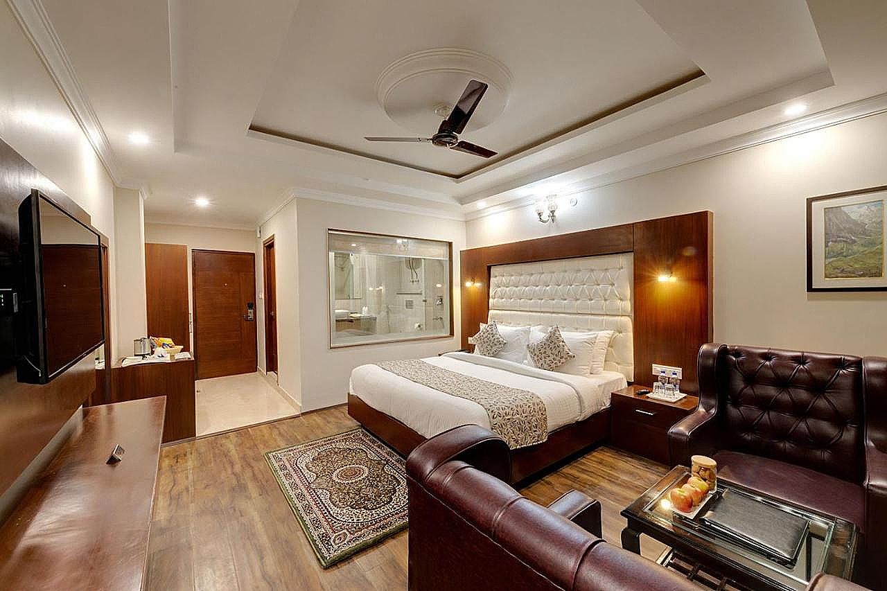 Junior Suite with Mountain View