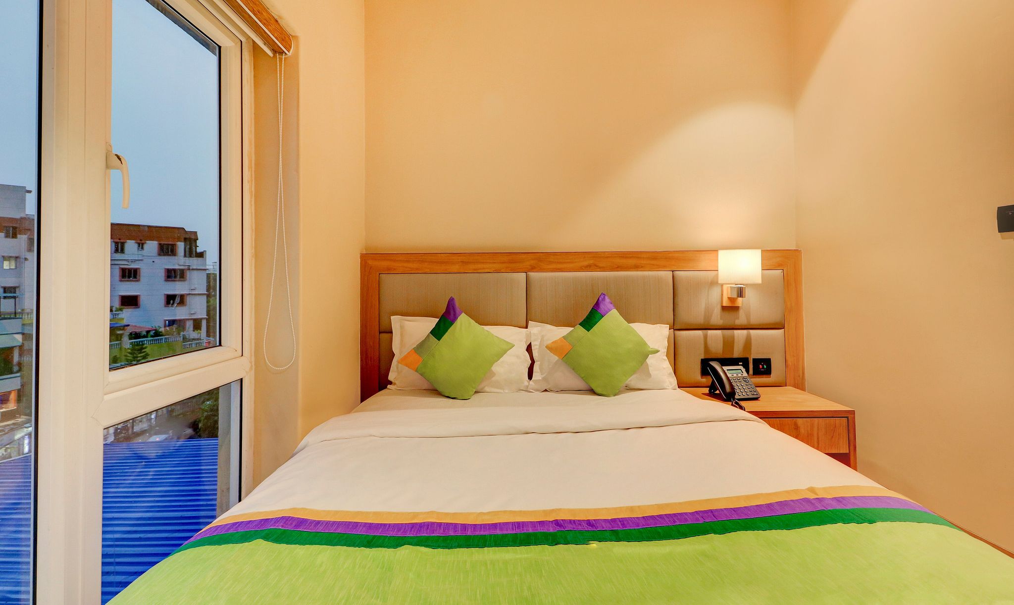 Treebo Radhe Palace, Lake Town Standard Double Room 2