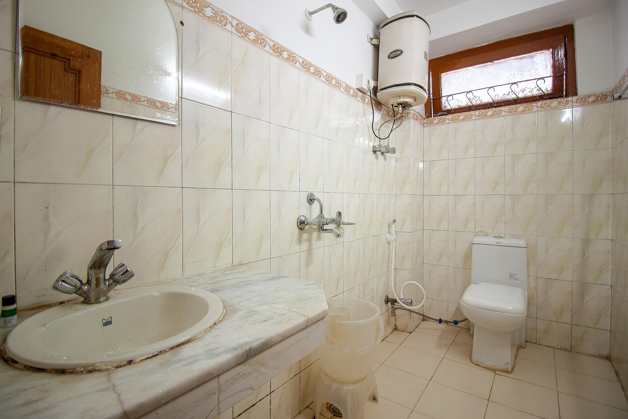 Hotel Rosewood - Near Mall Road