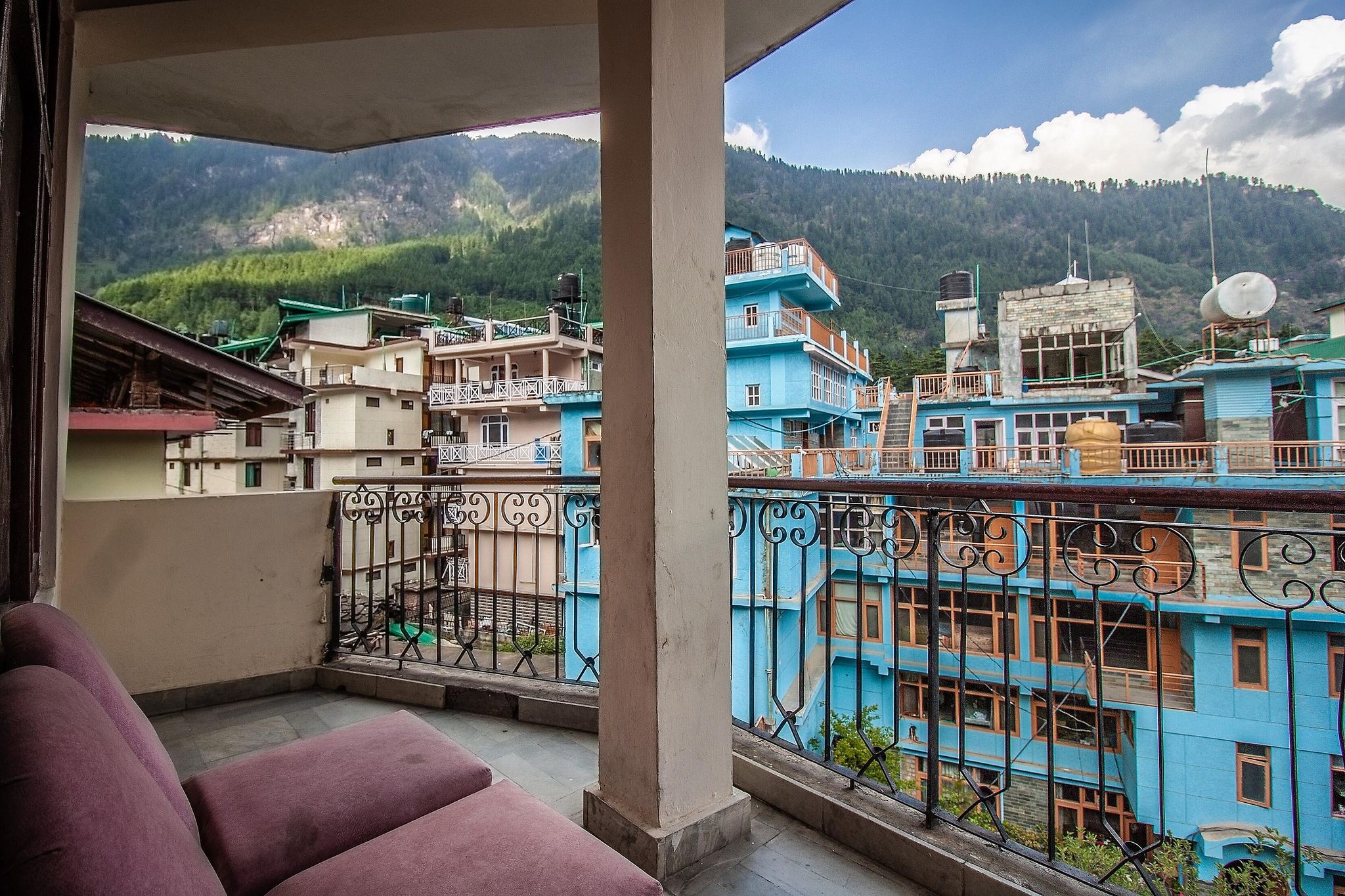 Hotel Rosewood - Near Mall Road