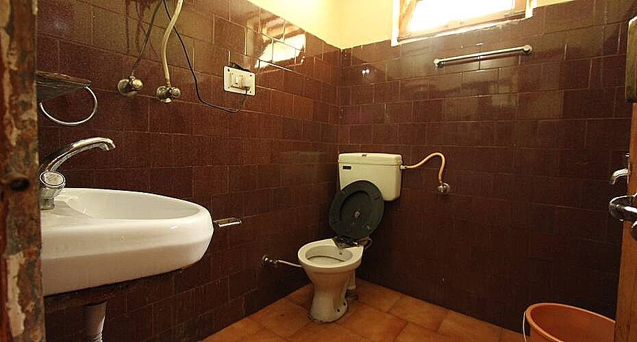 Hotel New Royal & Restaurant Suite Room 3