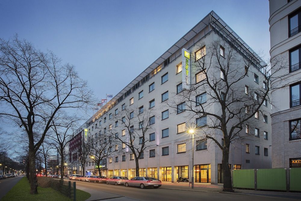 undefined Holiday Inn Express Berlin City Centre by IHG