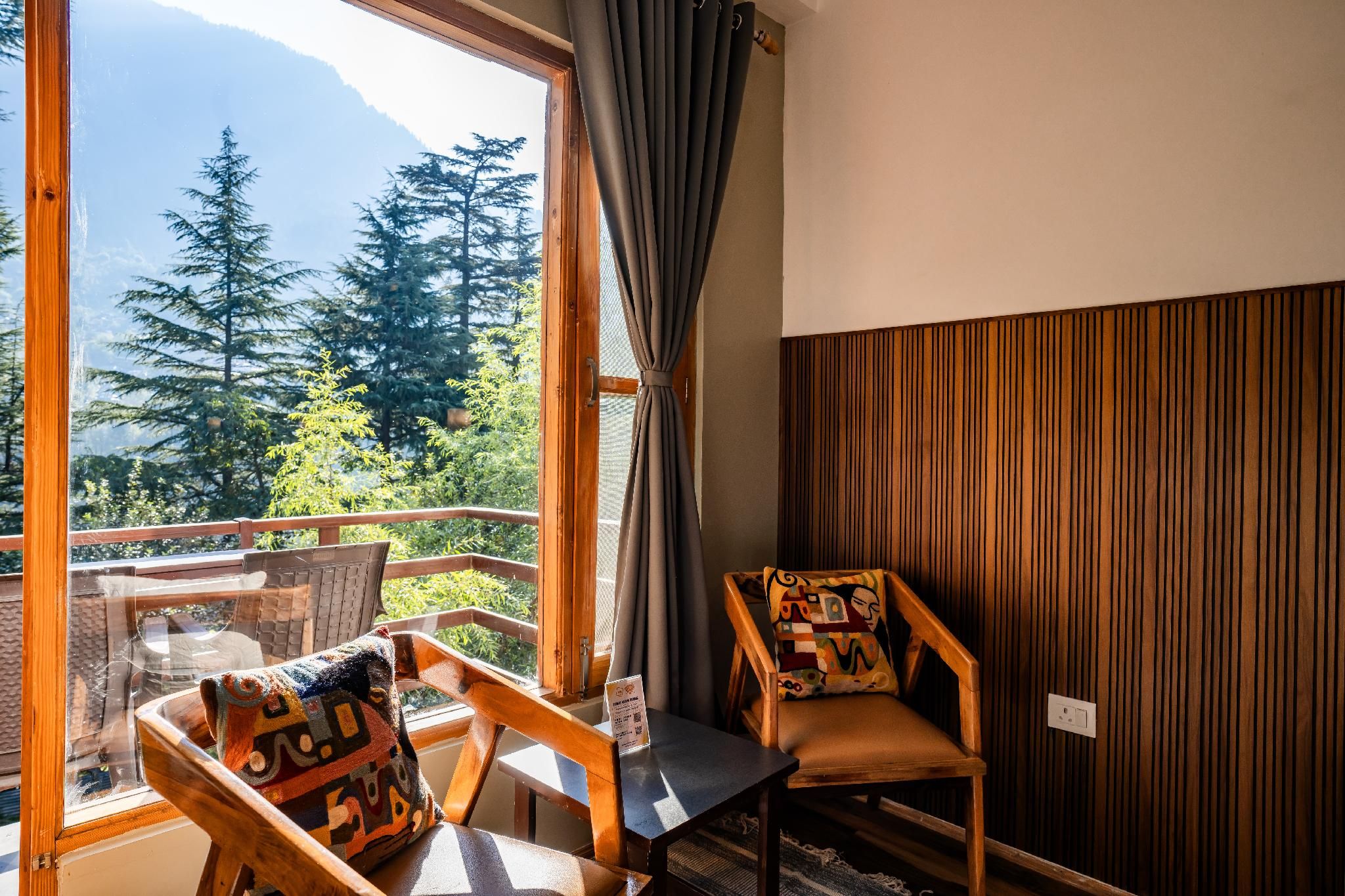 ALt Life - Manali River View Deluxe Balcony 2