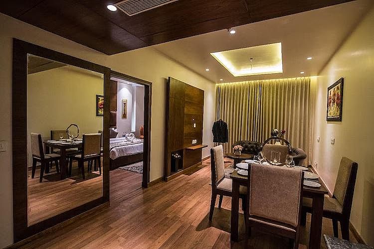 Royal Suite with Jacuzzi