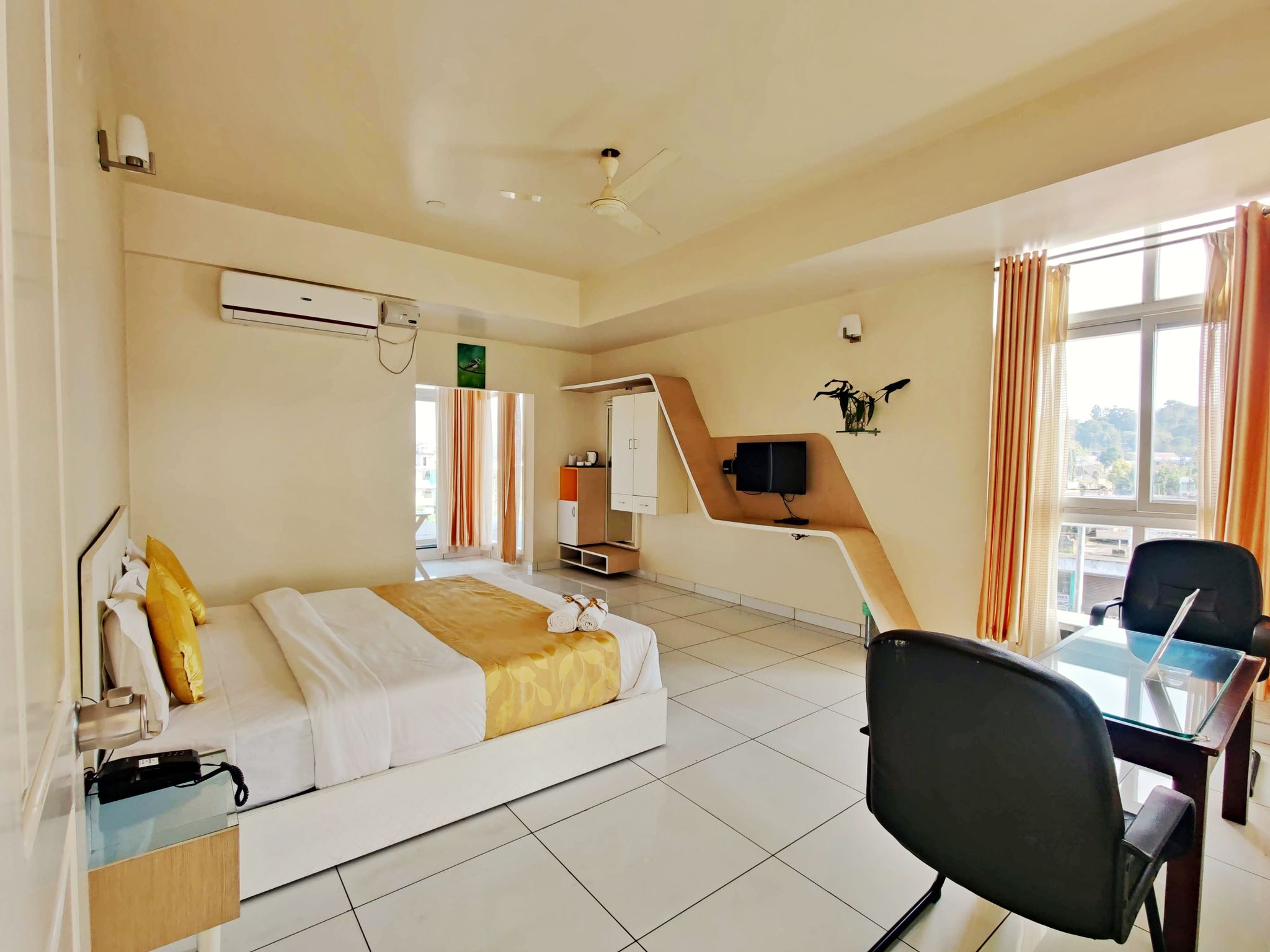 The Cocoon Double occupancy Non AC Deluxe 5