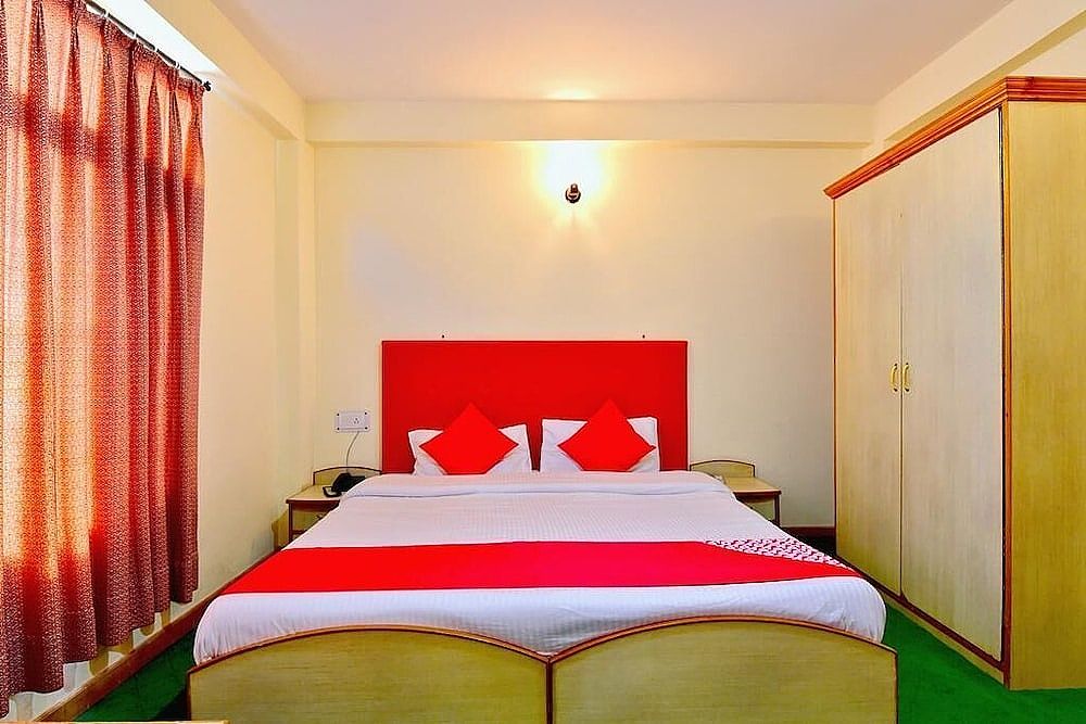 FabHotel Orchard Retreat Deluxe Room 4