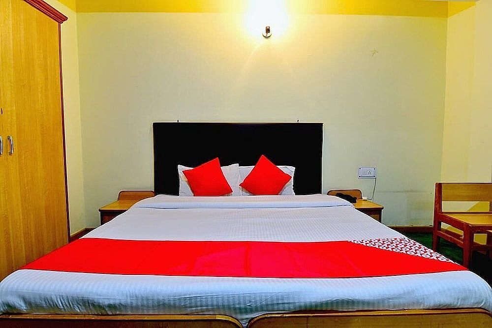 FabHotel Orchard Retreat Deluxe Room 9