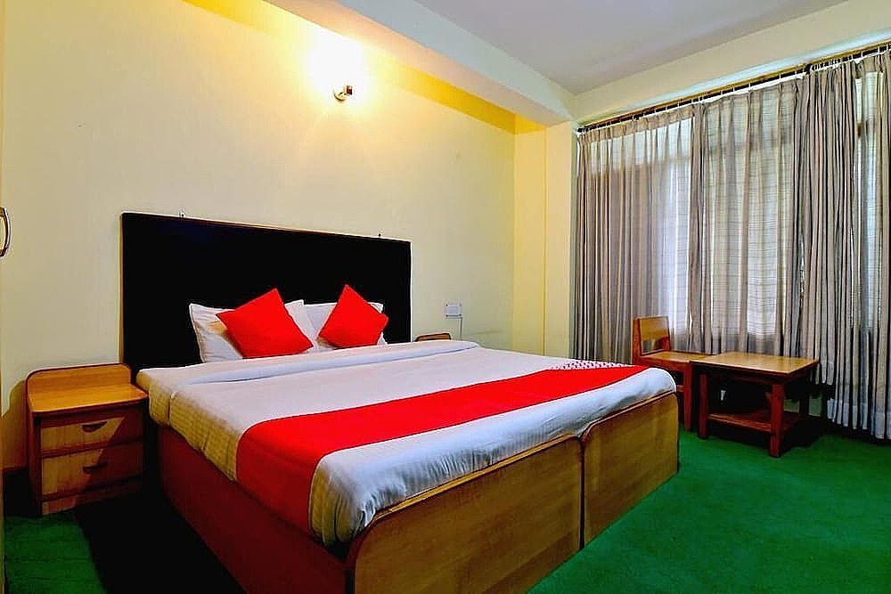 FabHotel Orchard Retreat Deluxe Room 3