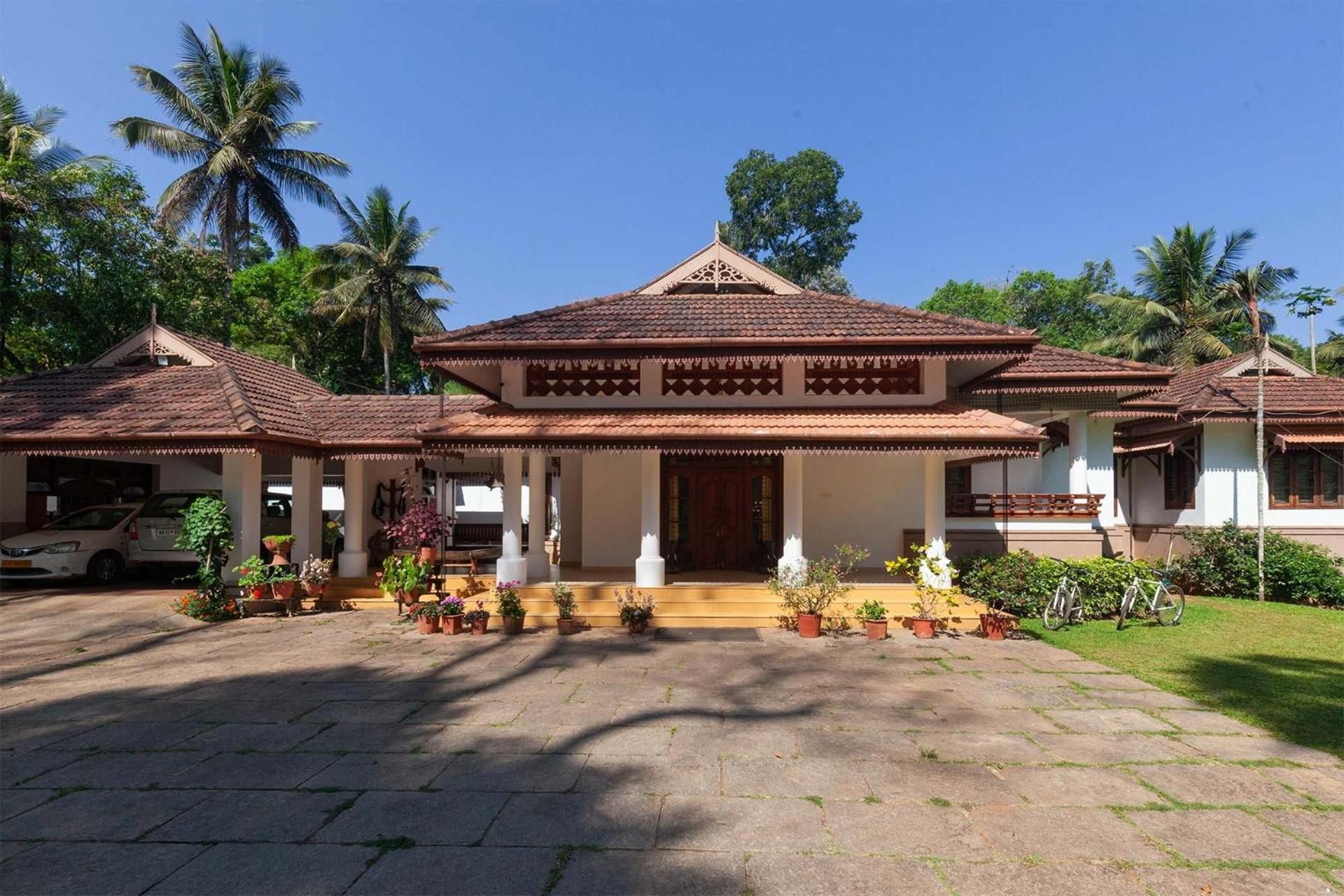 Crystal Homestay