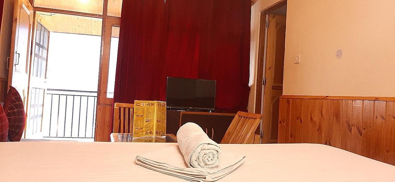 undefined Pink bud cottage 5