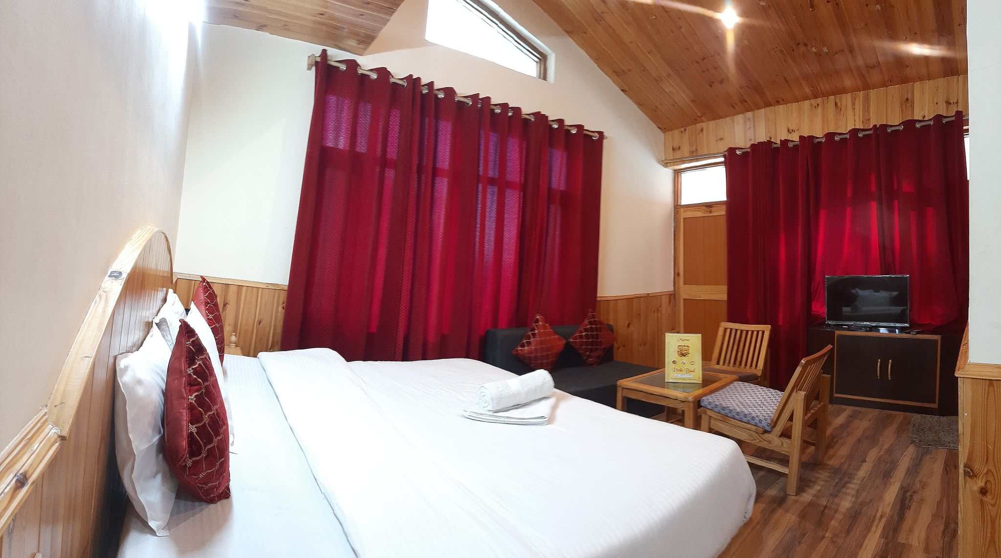 undefined Pink bud cottage 9