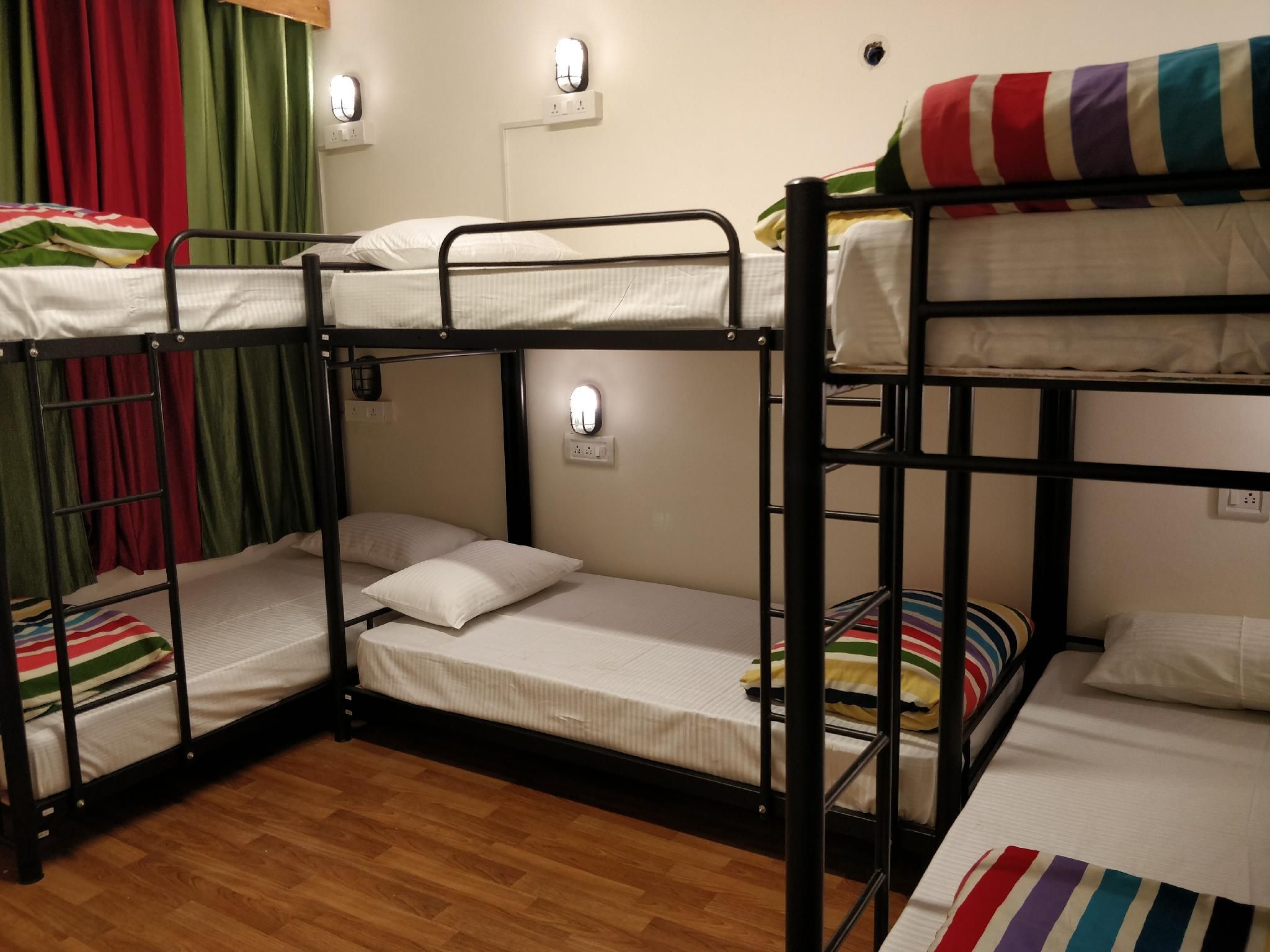 1 Person in 6-Bed Dormitory - Mixed