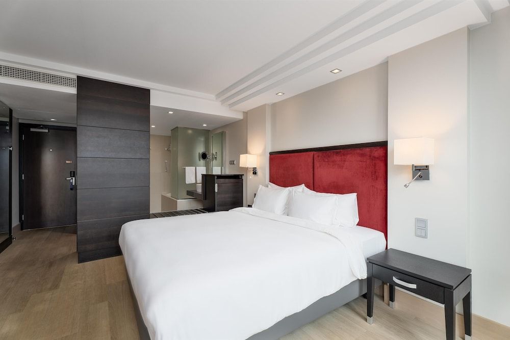 Radisson Blu Elizabete Hotel Standard Room 2