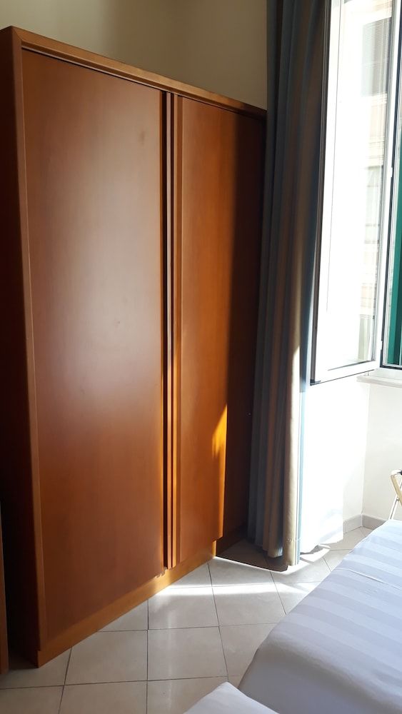 Crosti Hotel Classic Double or Twin Room 7