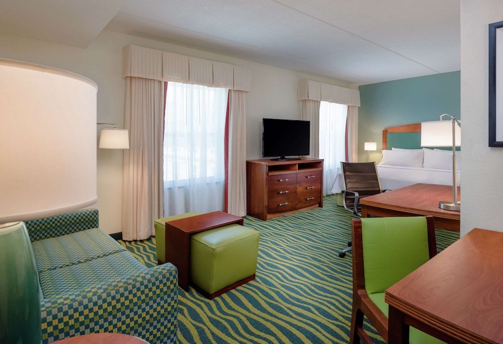 Studio Suite, 1 King Bed, Non Smoking