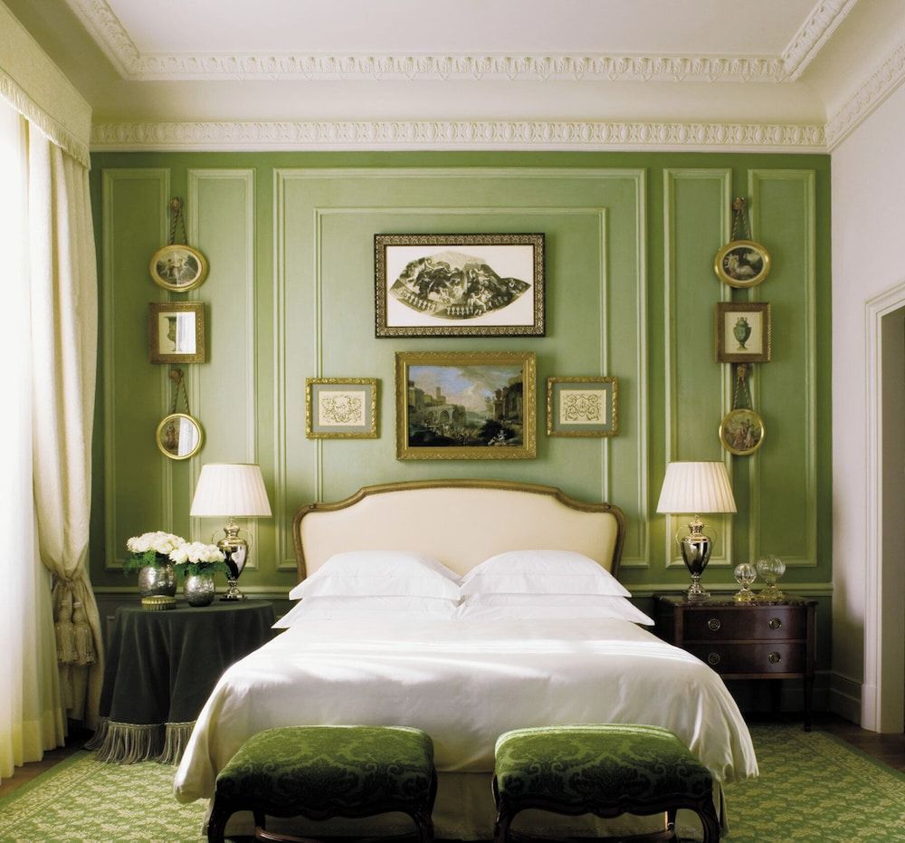 Four Seasons Hotel Firenze Superior Room, 1 King Bed (Courtyard or Street View) 6