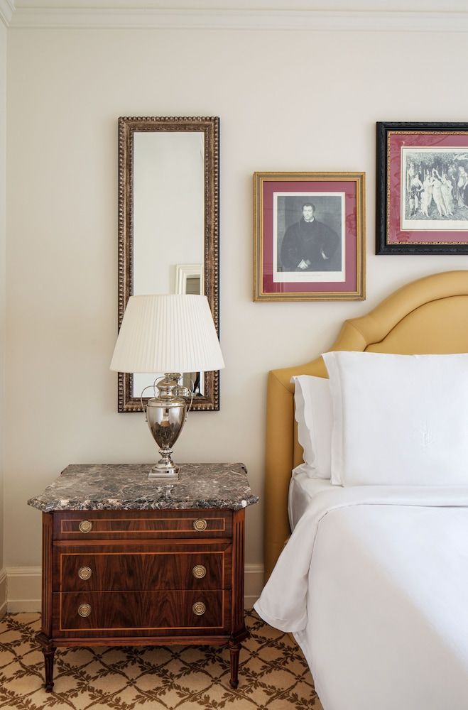 Four Seasons Hotel Firenze Superior Room, 1 King Bed (Courtyard or Street View)