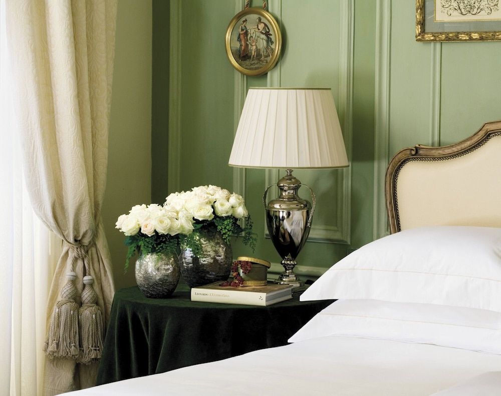 Four Seasons Hotel Firenze Superior Room, 1 King Bed (Courtyard or Street View) 3