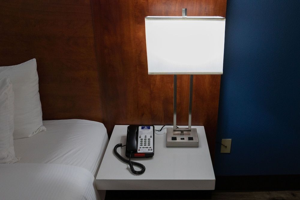 The Azure Hotel Room, 1 King Bed, Non Smoking 18