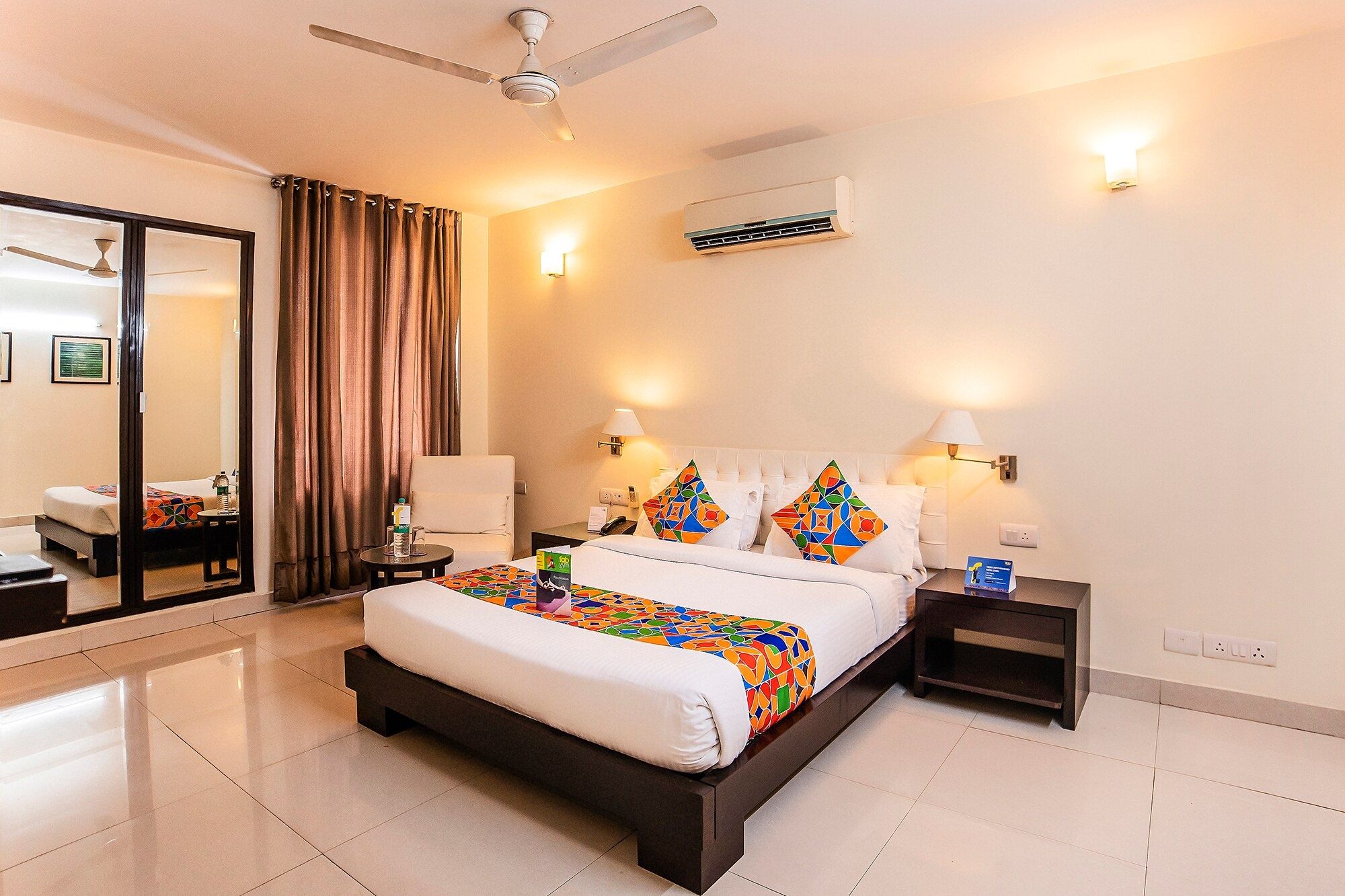 FabHotel Anutham Deluxe Room 9