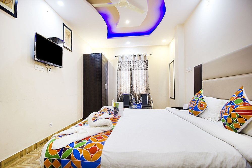 undefined FabHotel Deepak Residency 5
