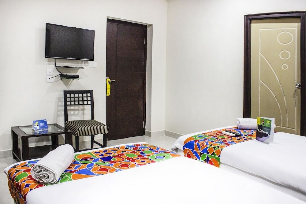 FabHotel Snehitha Inn Deluxe Room 8
